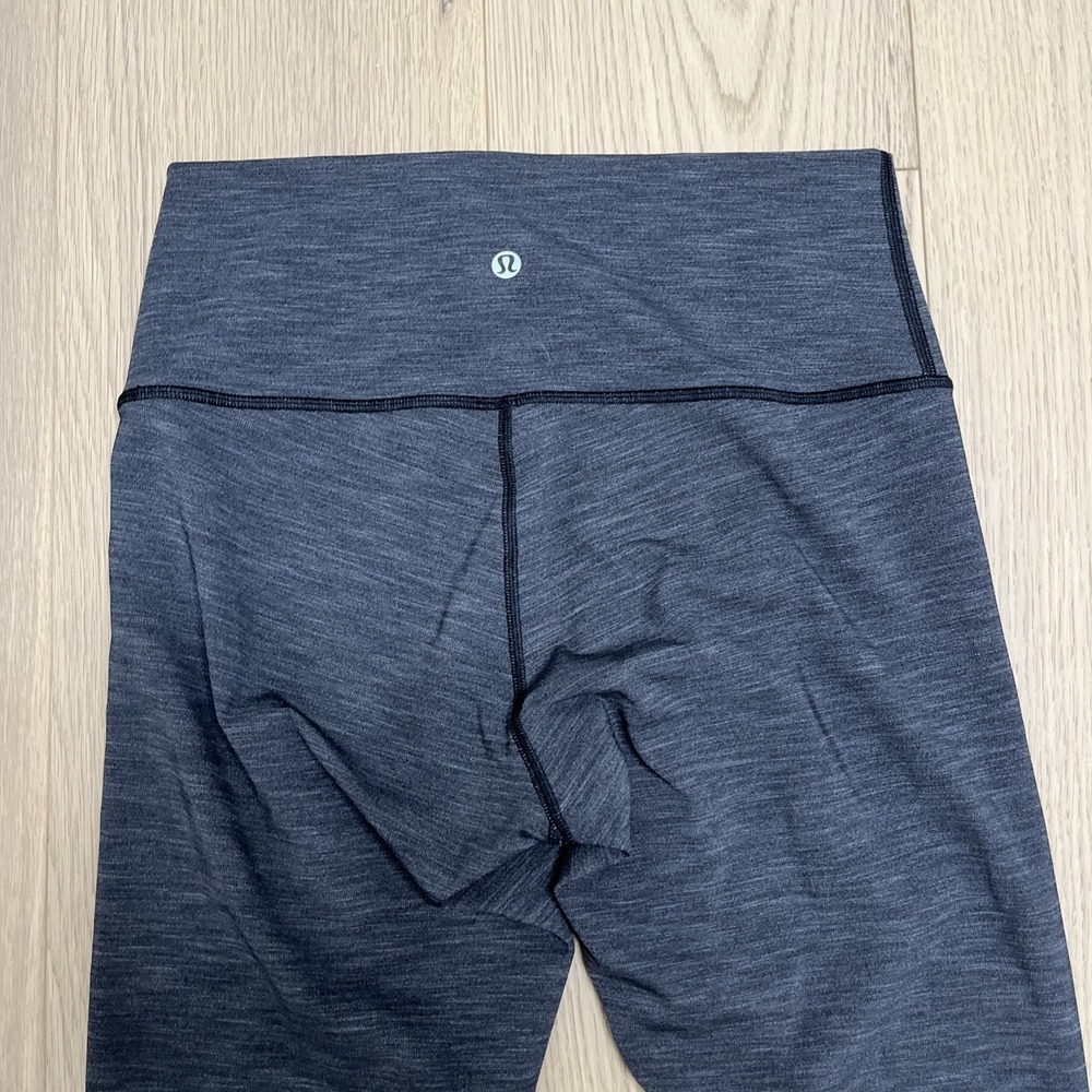 EUC Lululemon Wunder Under Crop High-Rise Heathered Black 21" Yoga Sz 8 - Picture 3 of 7